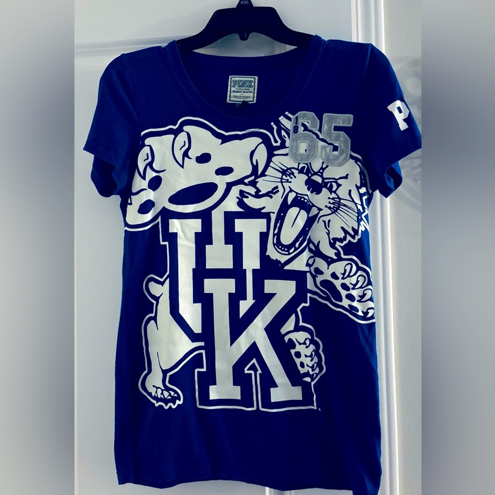 PINK brand collegiate collection. UK, size M short sleeve t-shirt.